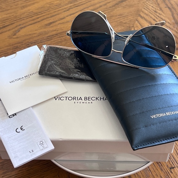 Victoria Beckham Gold Aviator Sunglasses main image 7